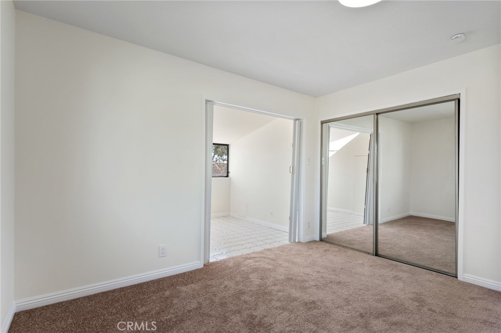 1122 Cranbrook Avenue
