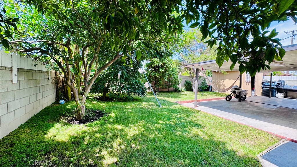 217 E 185th Street