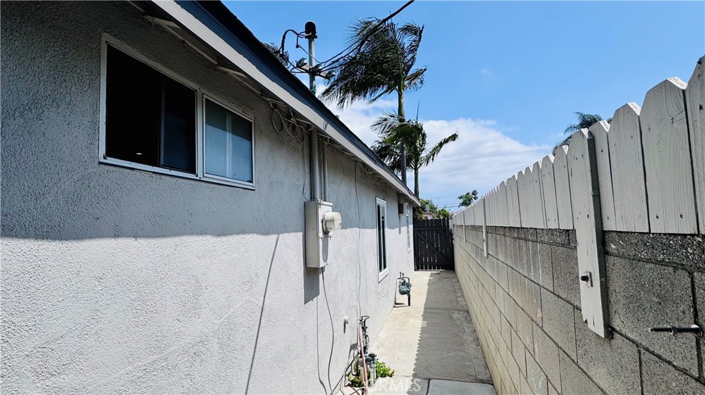 217 E 185th Street