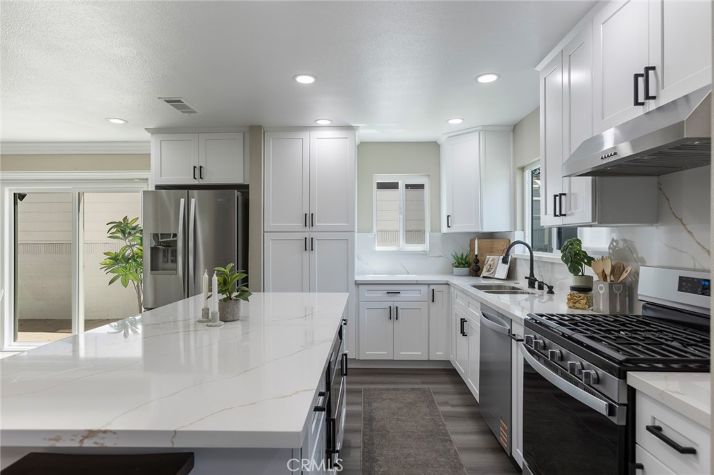 2306 255th Street
