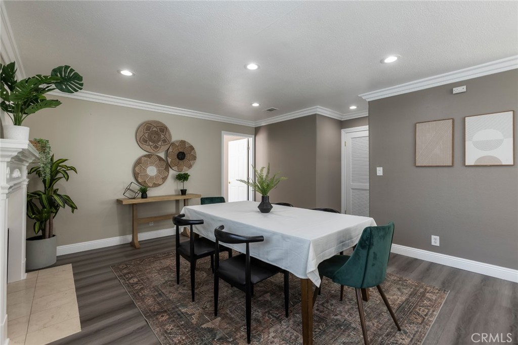 2306 255th Street