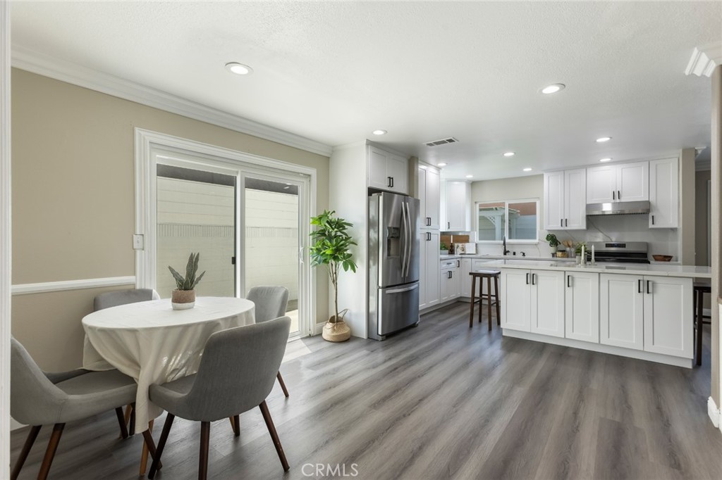 2306 255th Street
