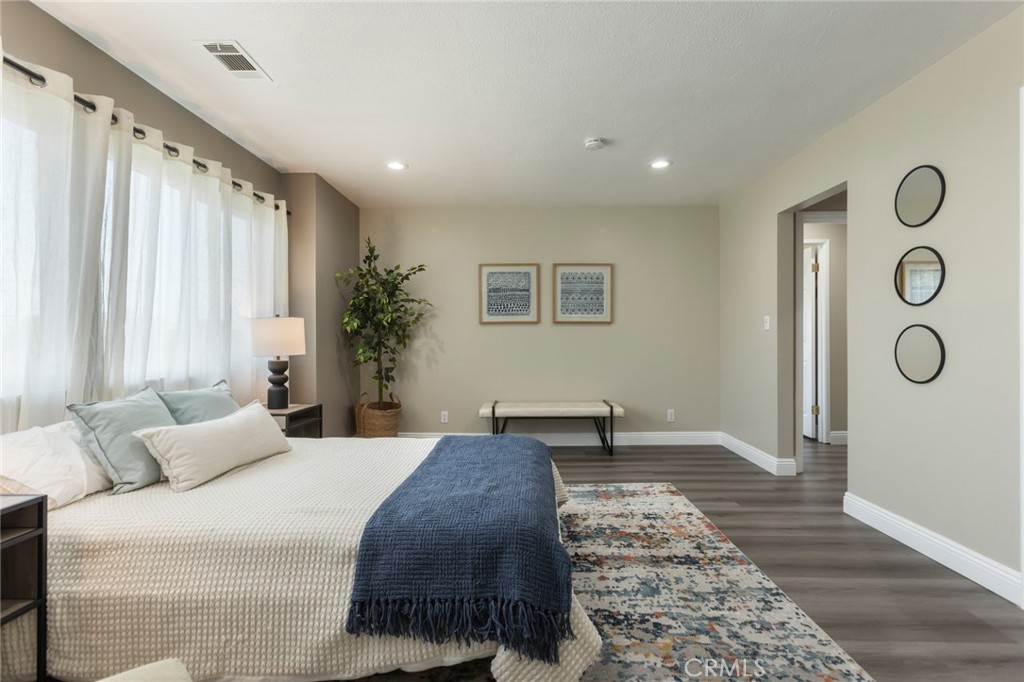 2306 255th Street