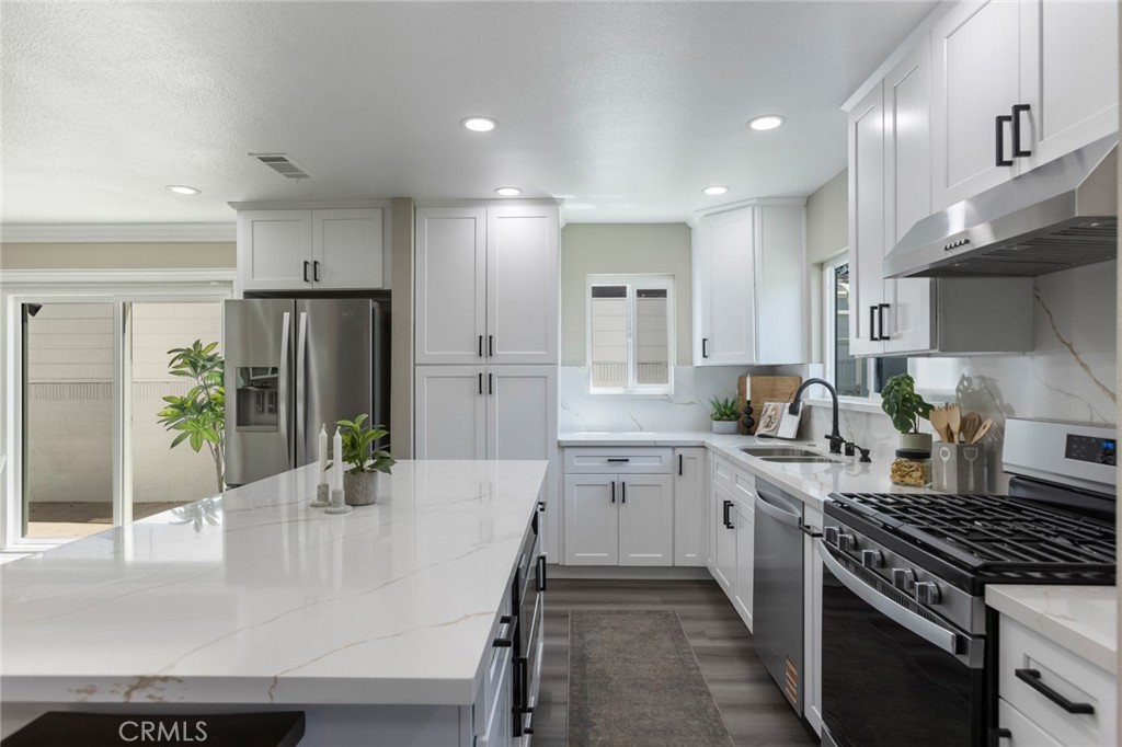 2306 255th Street