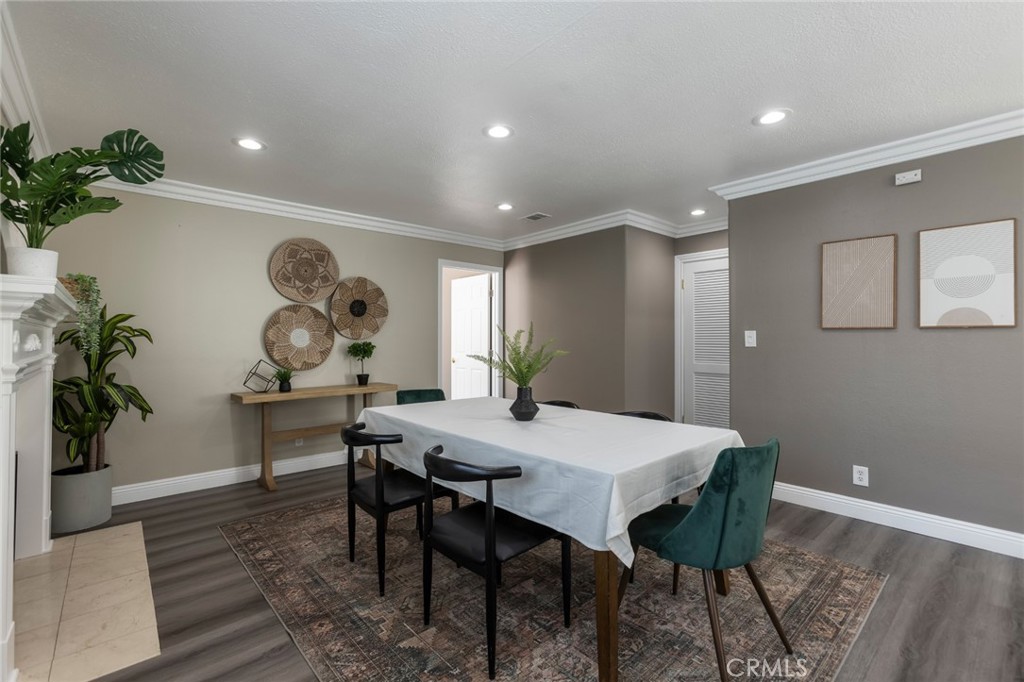2306 255th Street