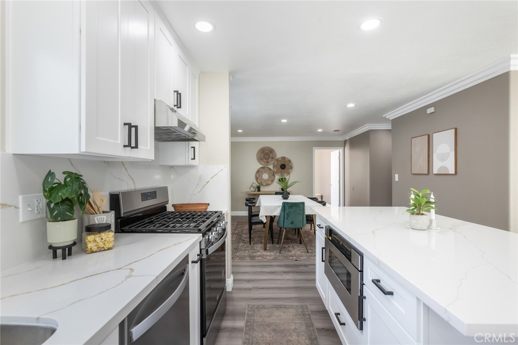 2306 255th Street