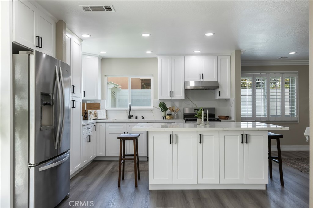 2306 255th Street