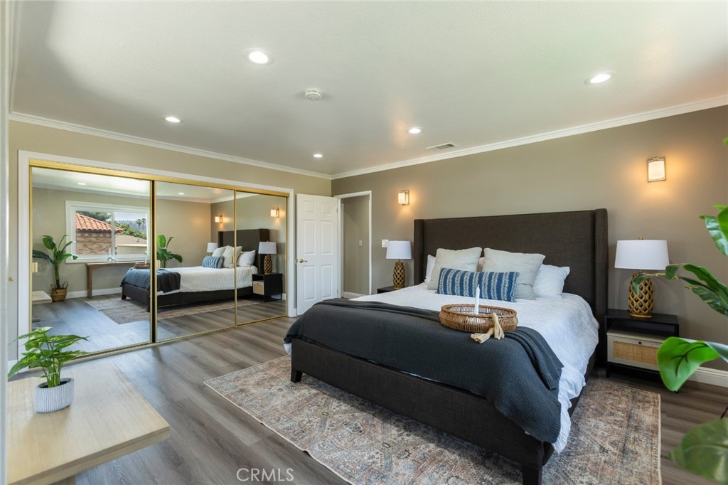 2306 255th Street