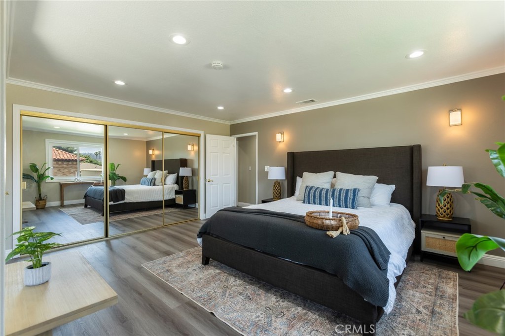 2306 255th Street