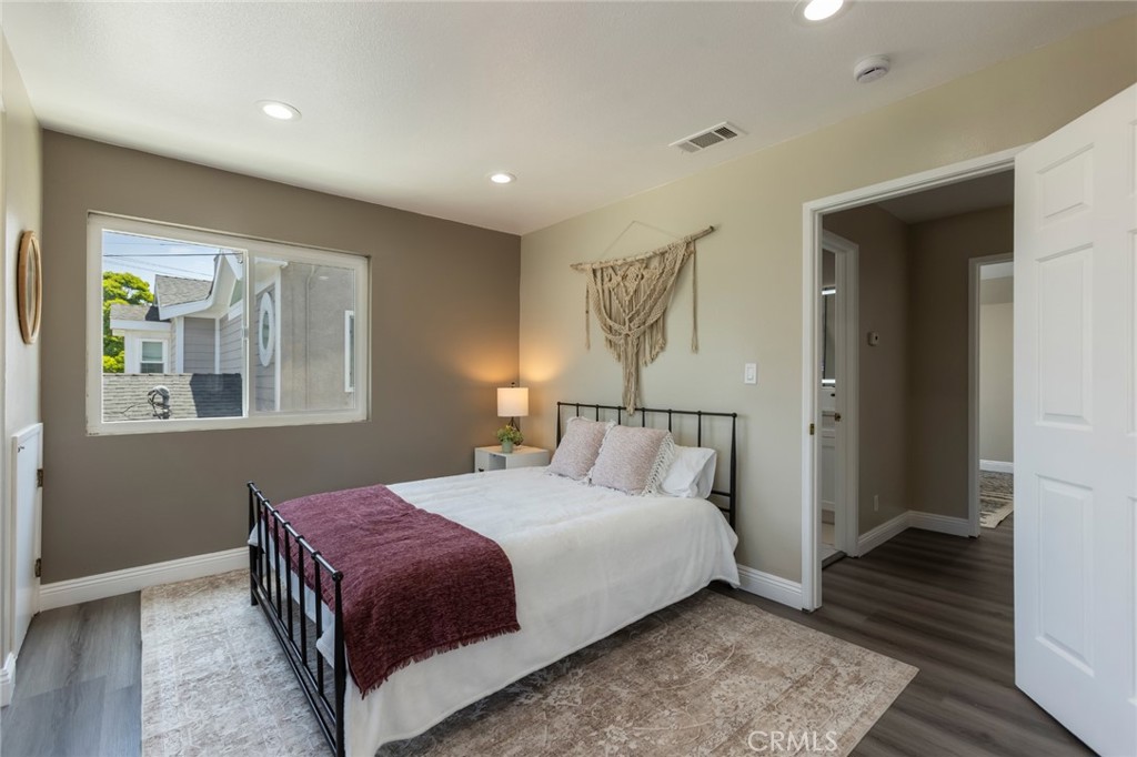 2306 255th Street