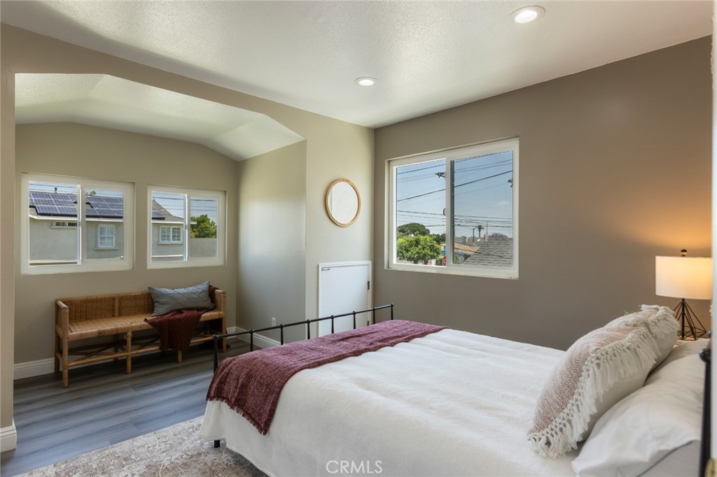 2306 255th Street