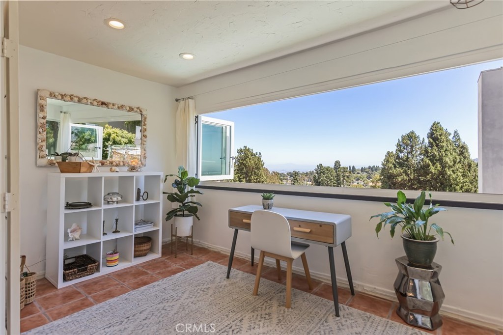 5700 Ravenspur Drive 307