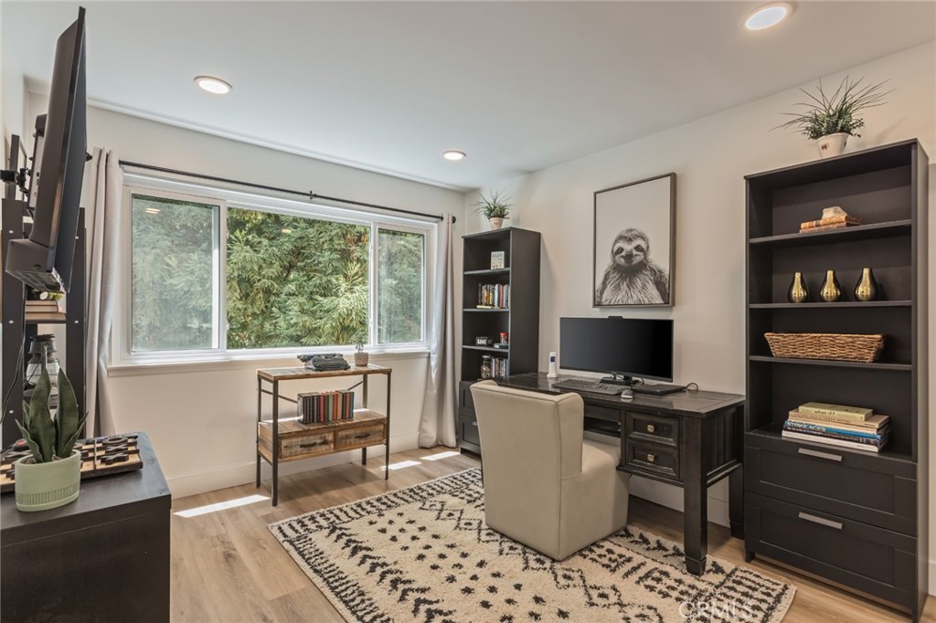 5700 Ravenspur Drive 307