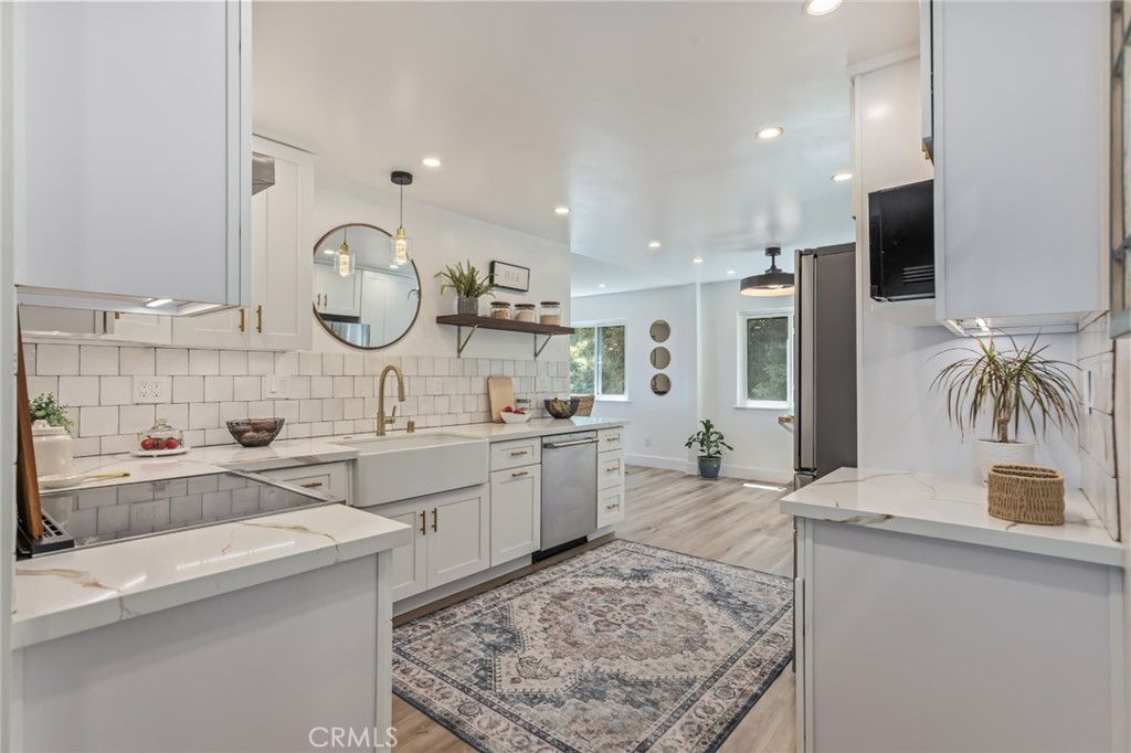 5700 Ravenspur Drive 307