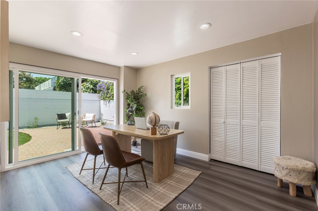 2306 255th Street