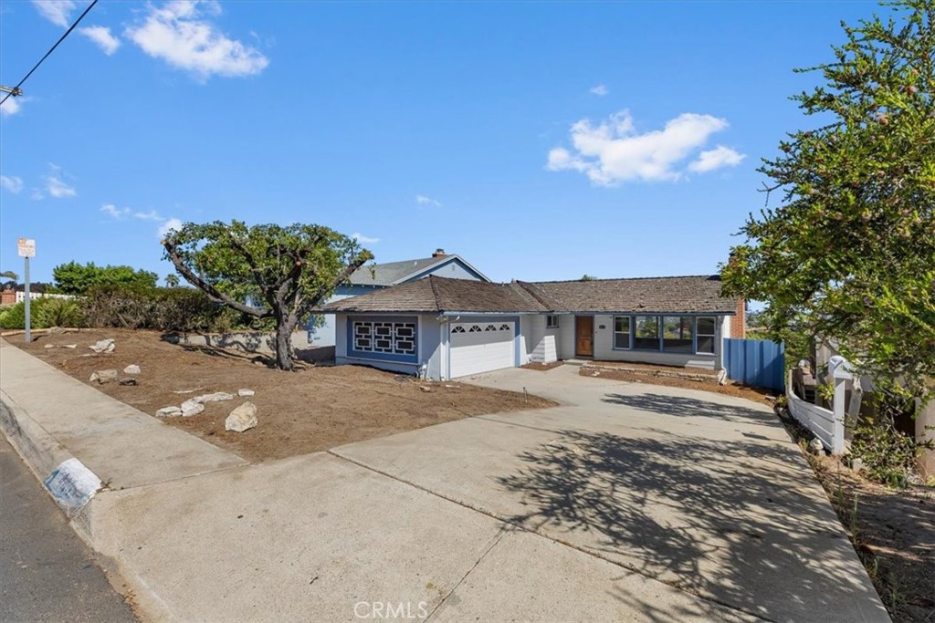 445 Calle Mayor