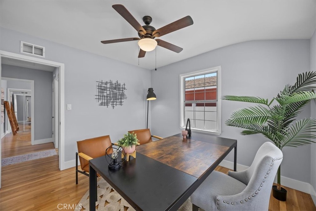 13204 S Wilton Place