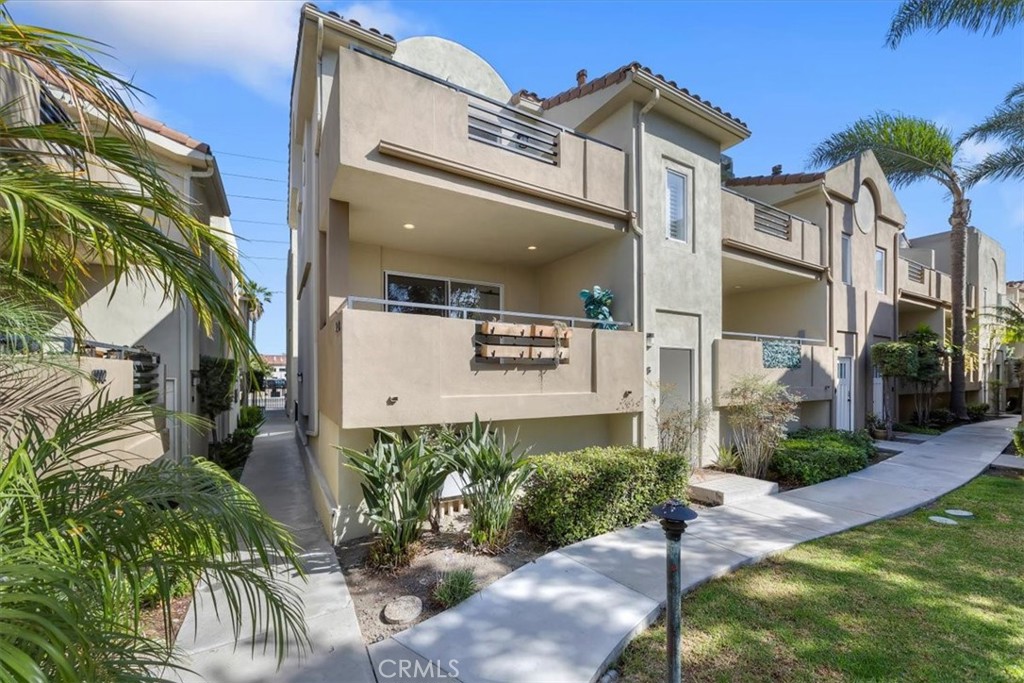 4003 W 165th Street