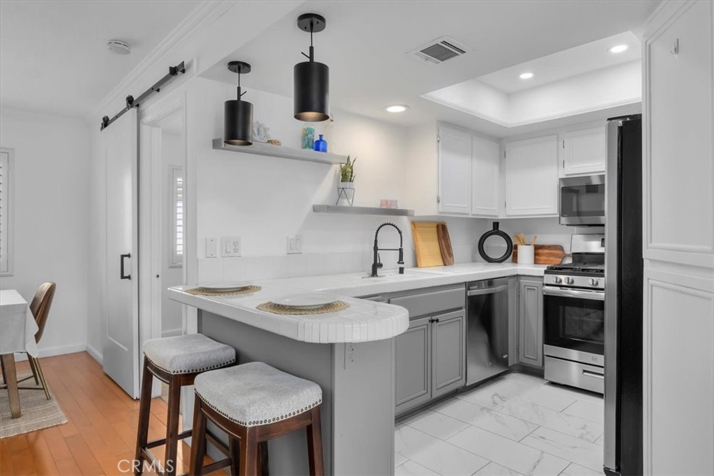 4003 W 165th Street
