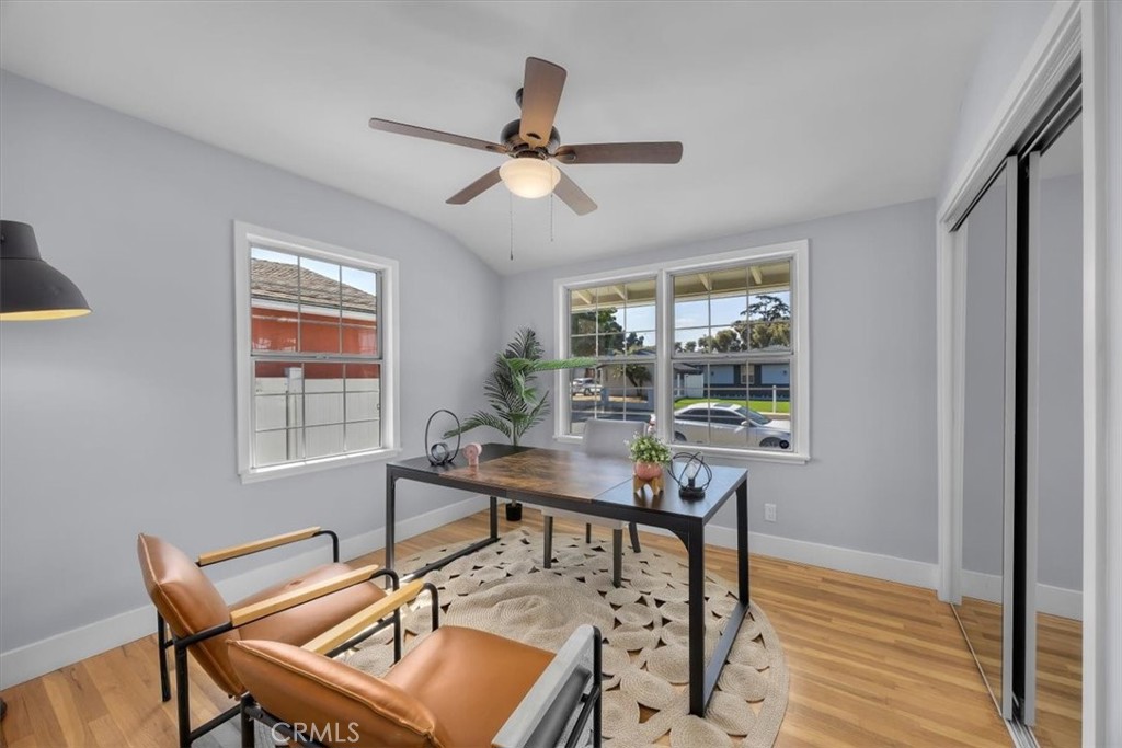 13204 S Wilton Place