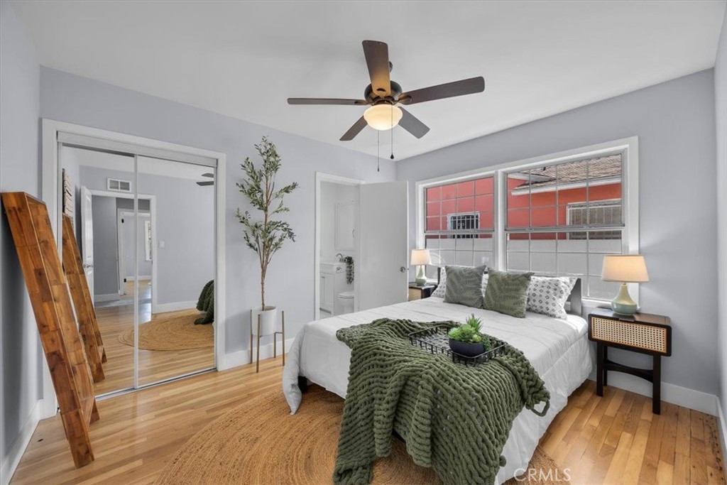 13204 S Wilton Place