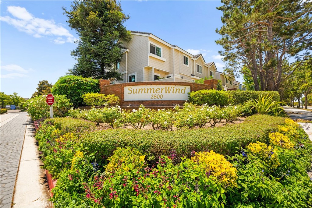 2800 Plaza Del Amo 20