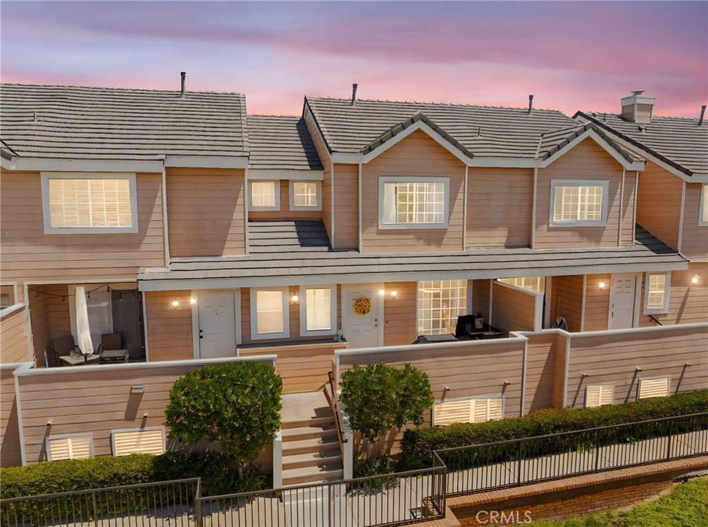 2800 Plaza Del Amo 20