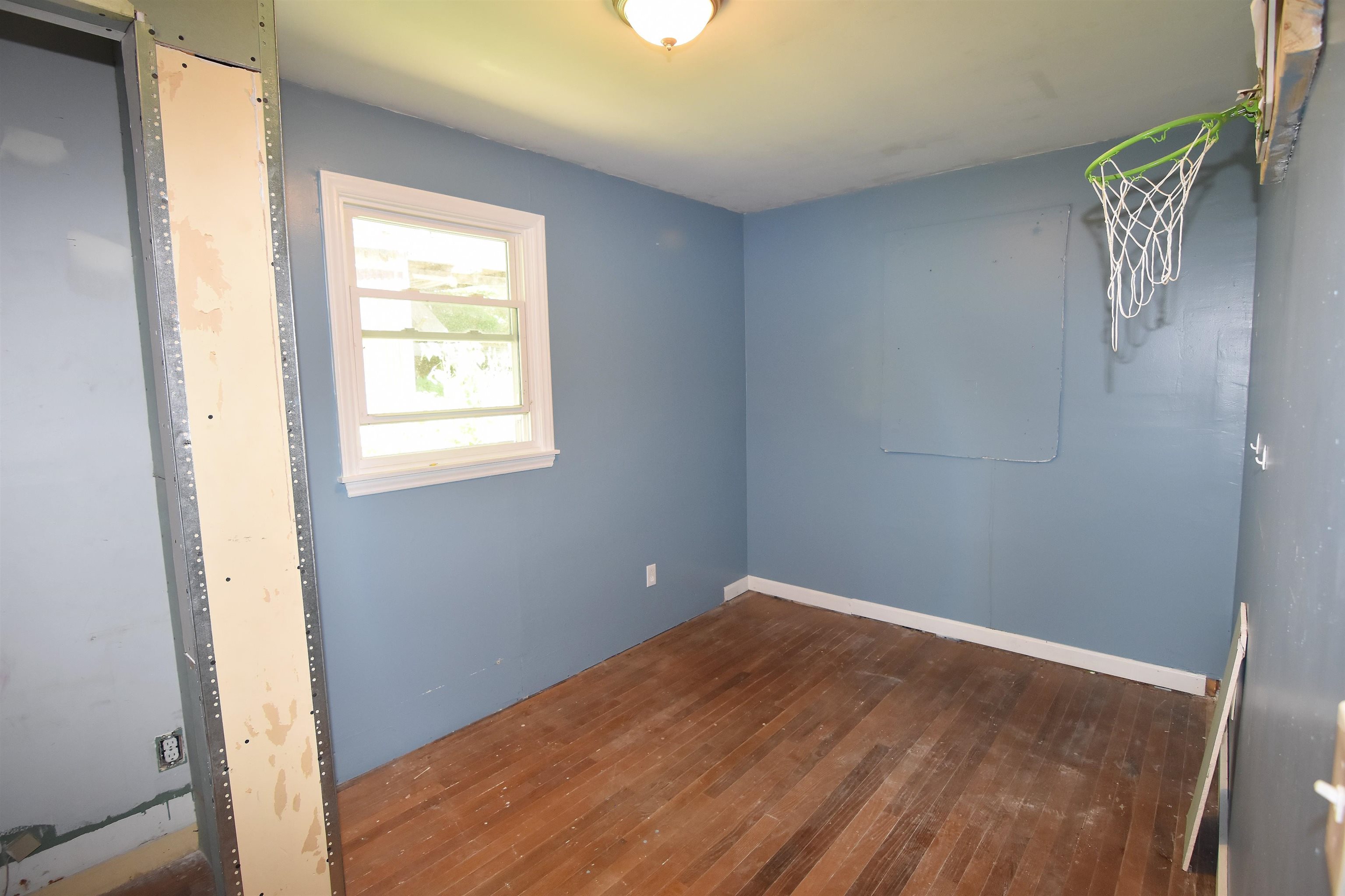 1618 West Sandgate Road
