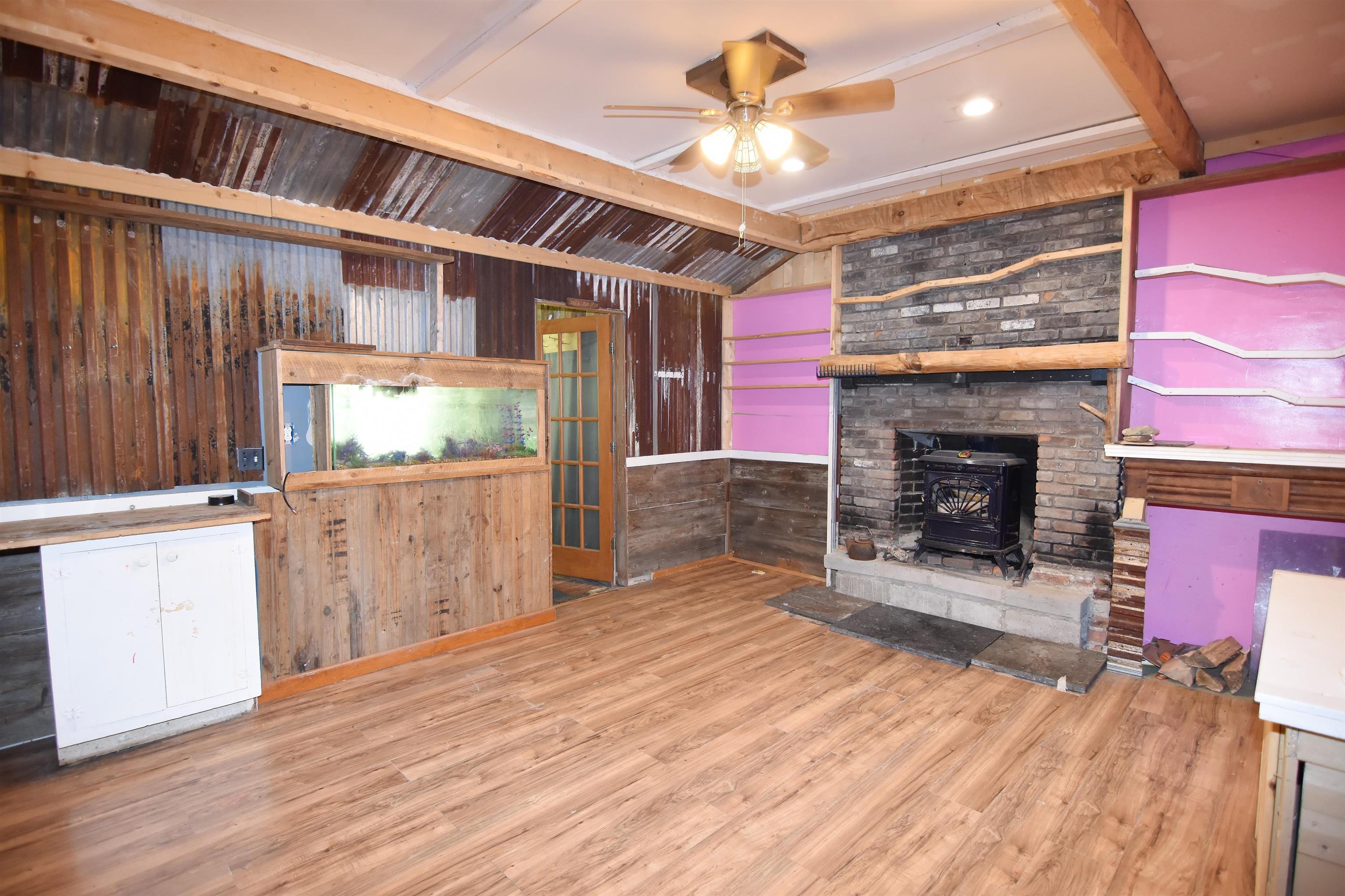1618 West Sandgate Road