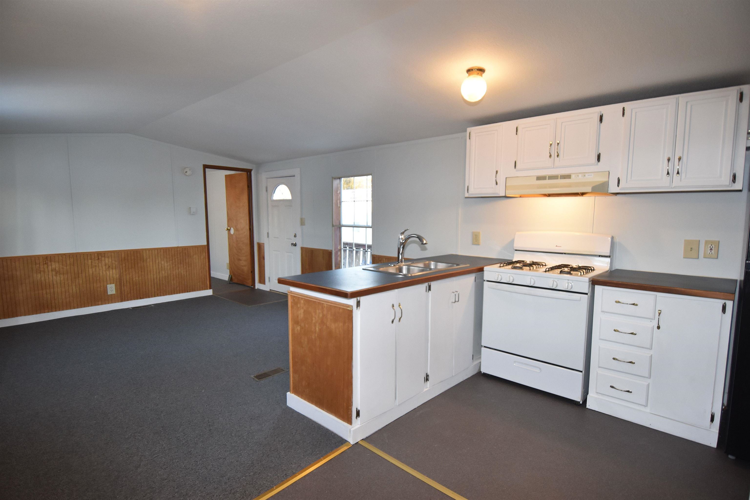 27 Avenue C