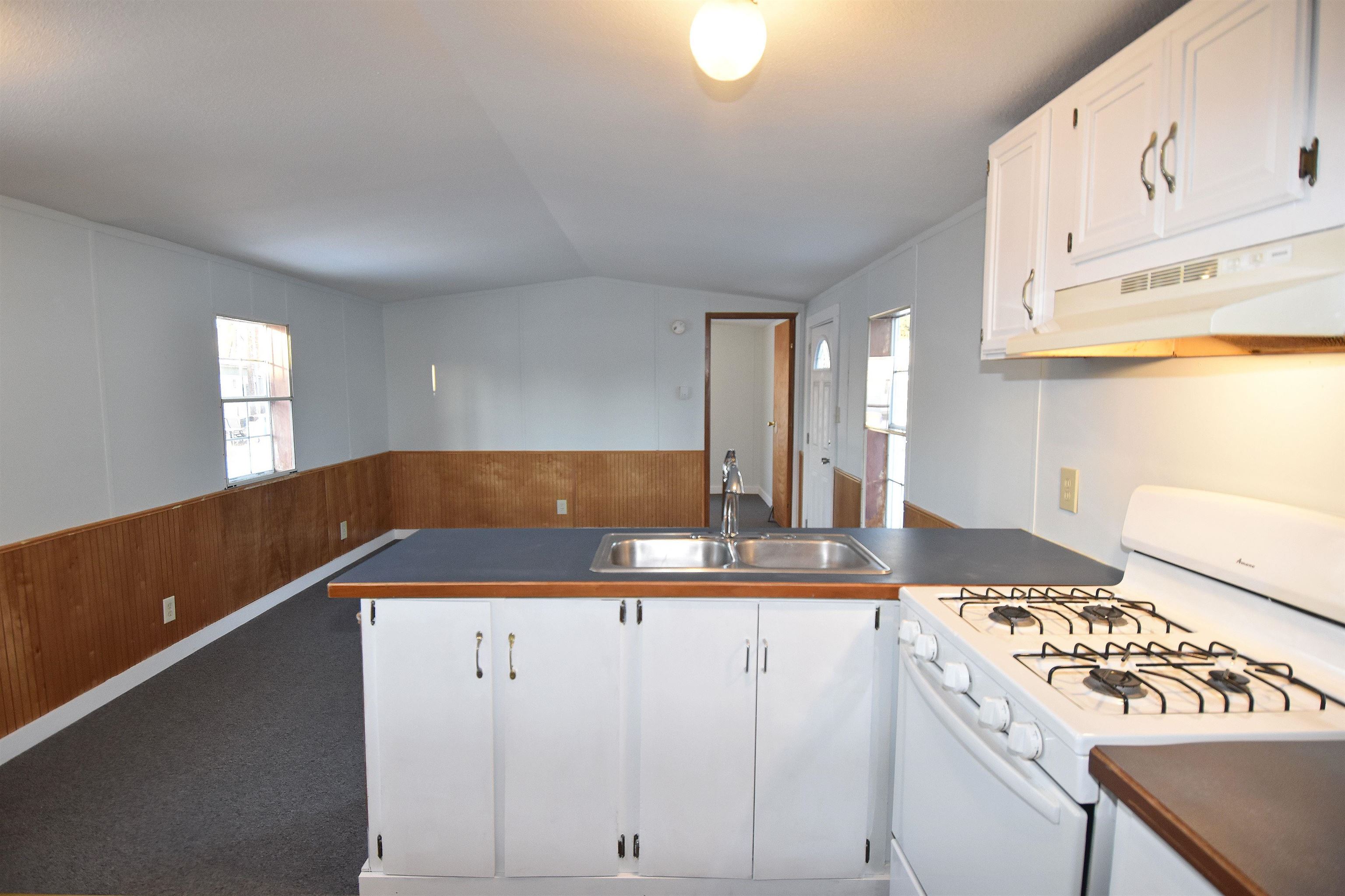 27 Avenue C