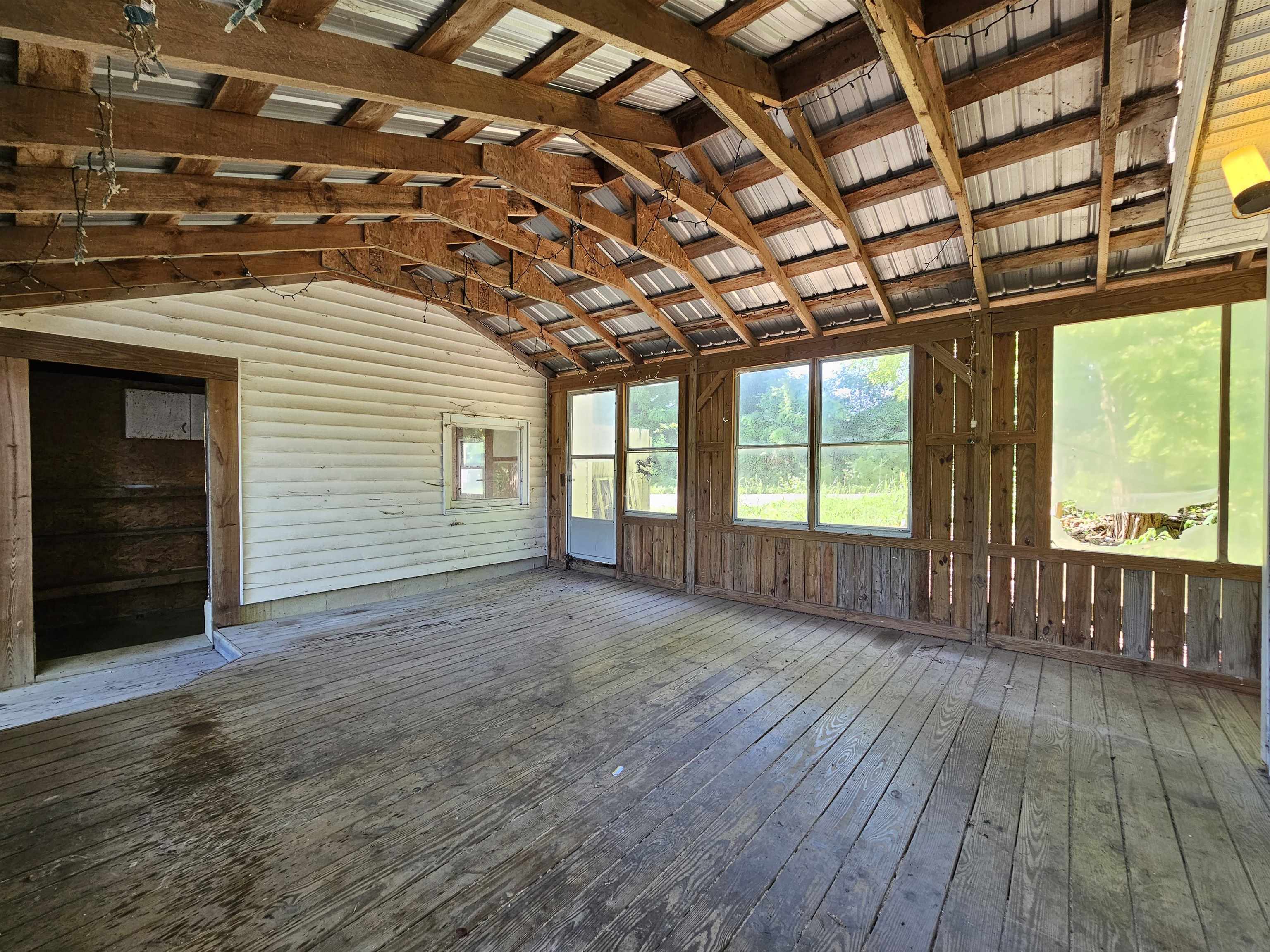 52 Town Hill Road