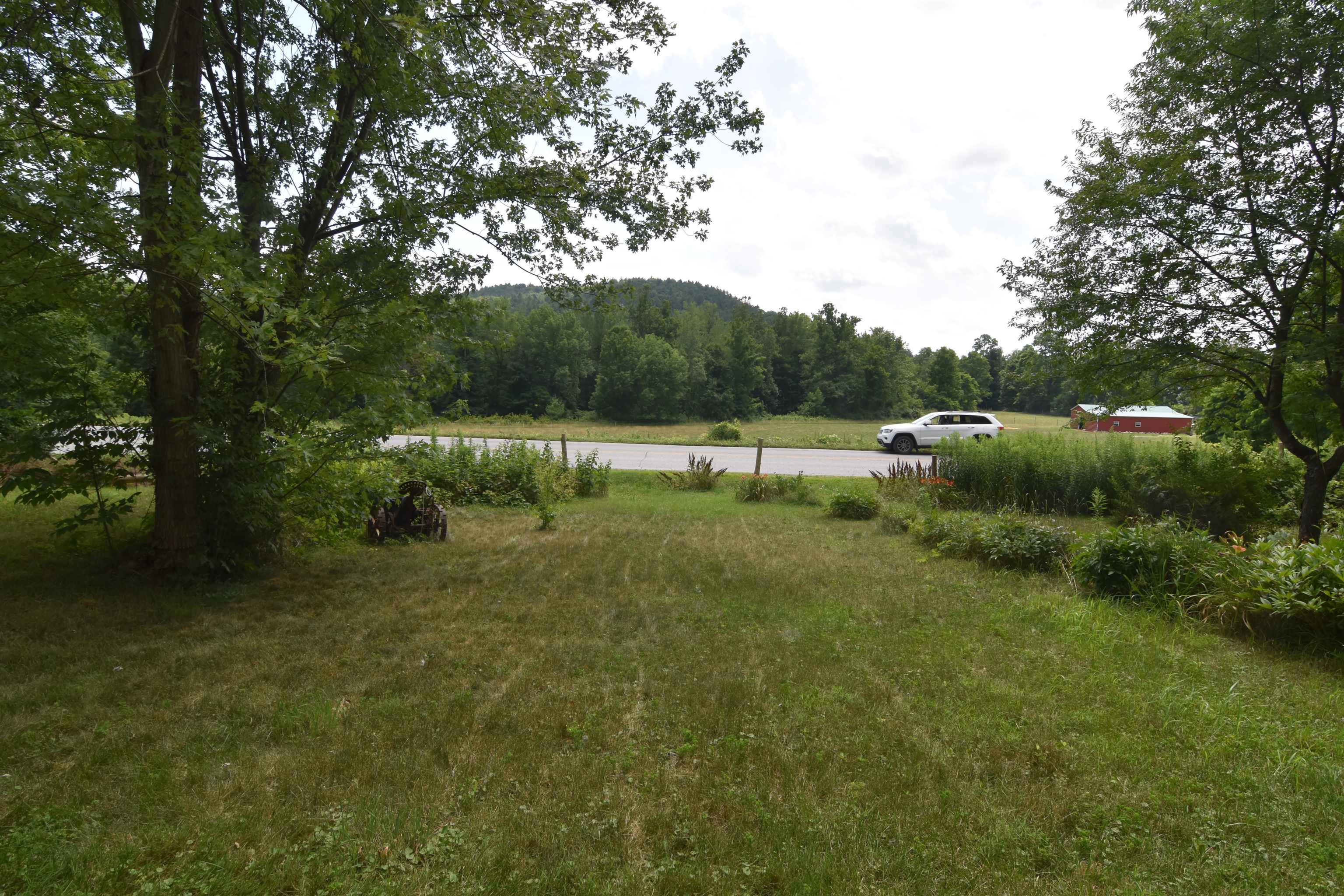 52 Town Hill Road