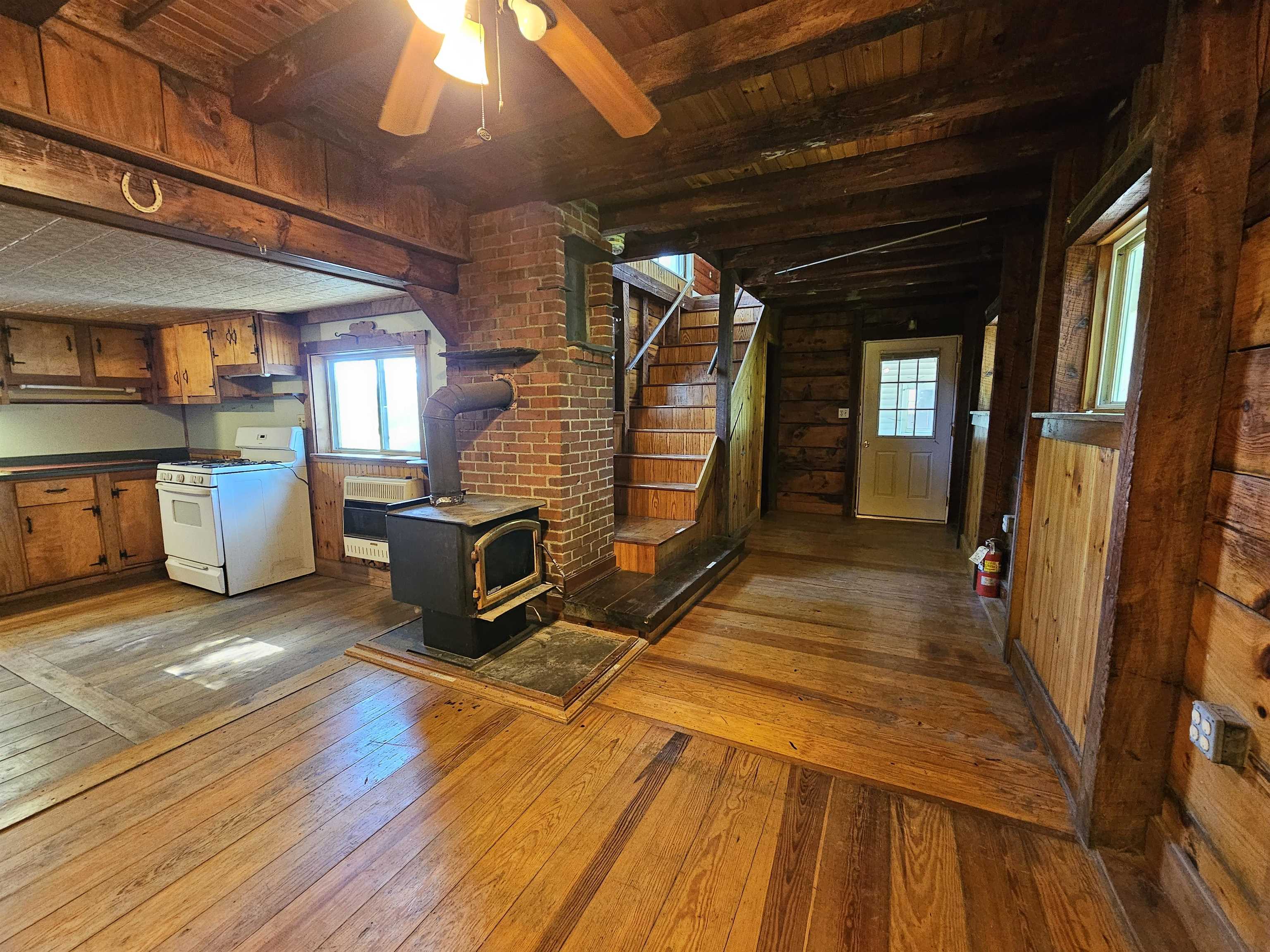 52 Town Hill Road