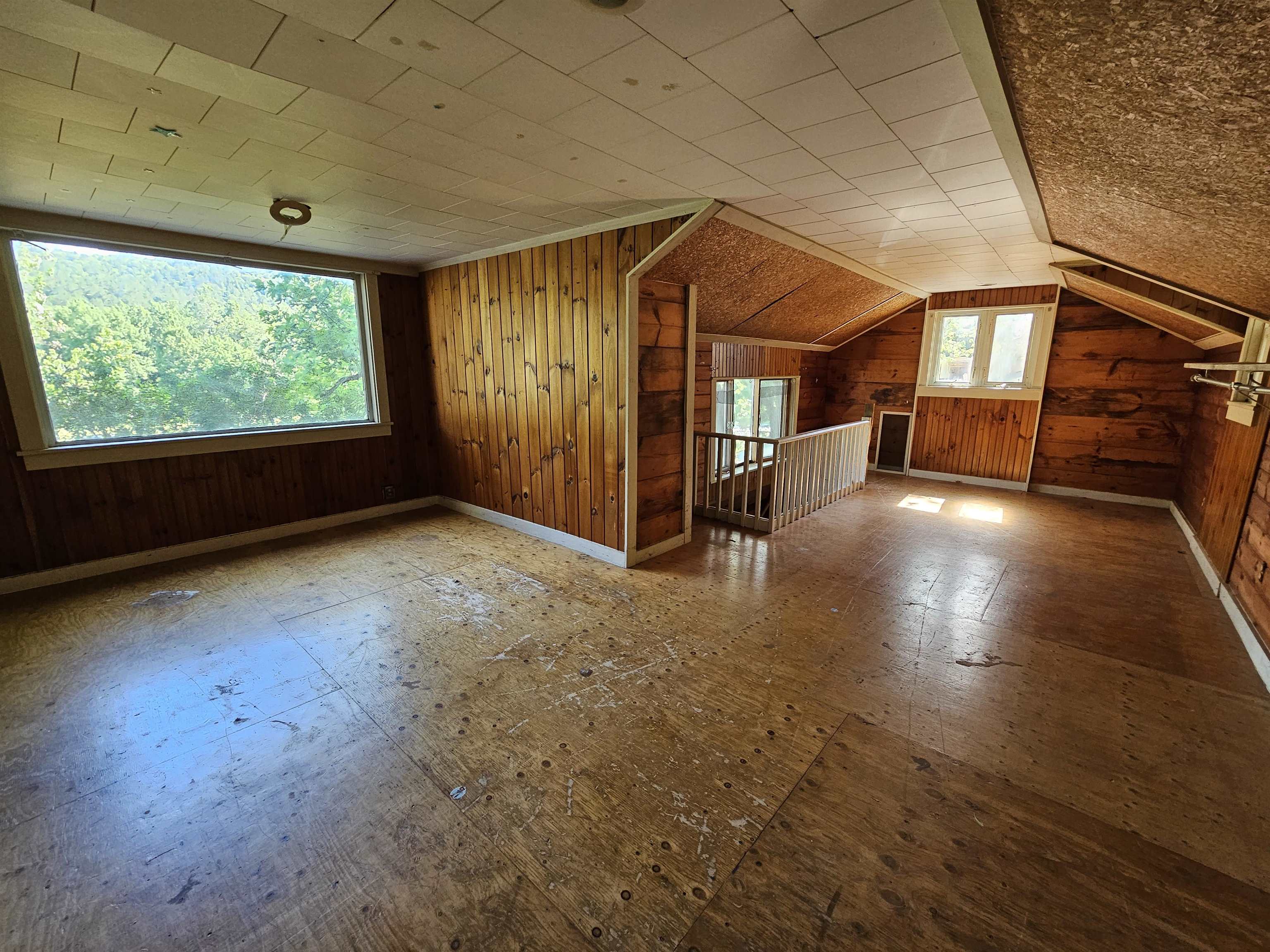 52 Town Hill Road