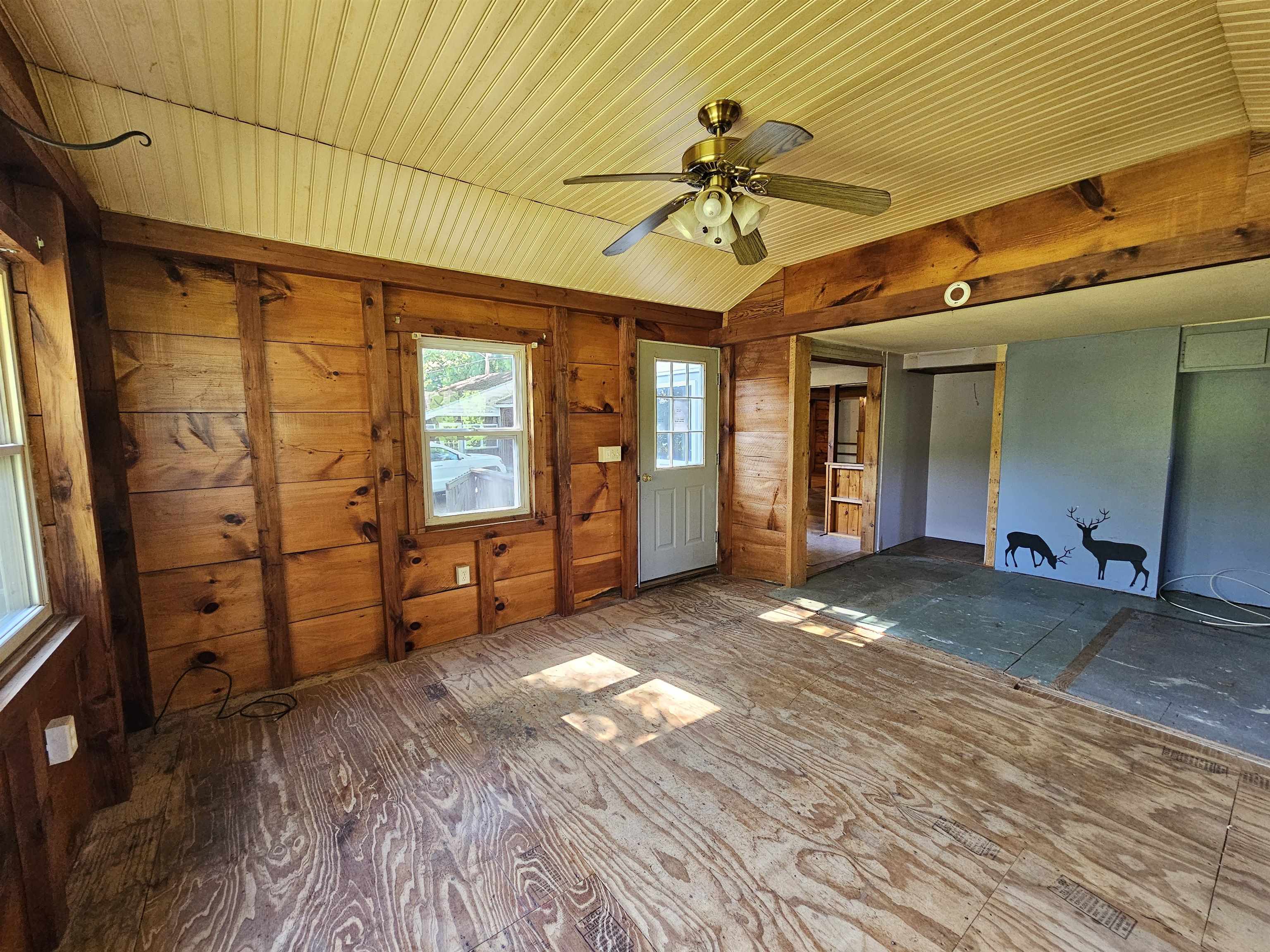 52 Town Hill Road
