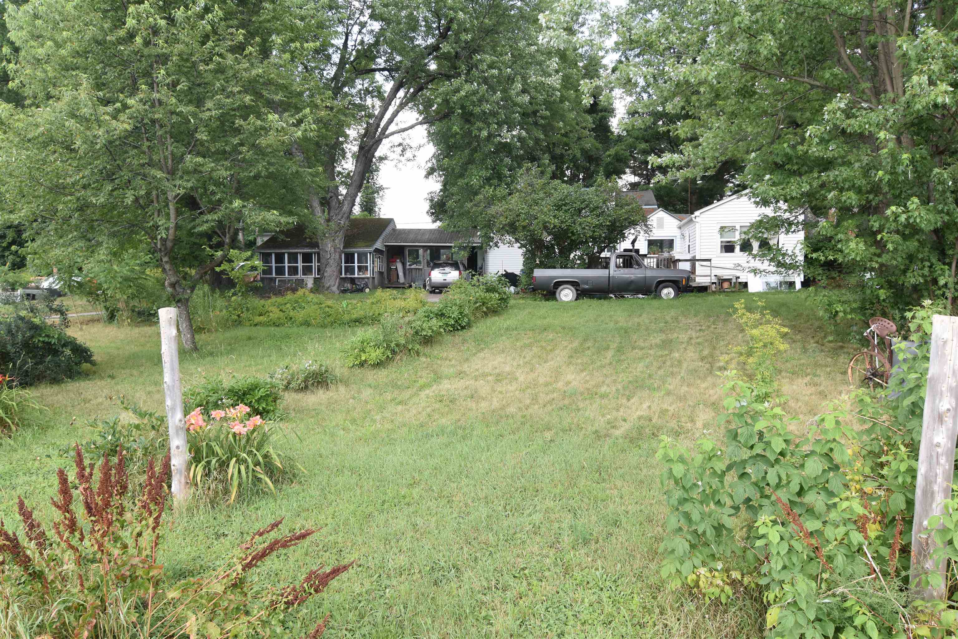52 Town Hill Road