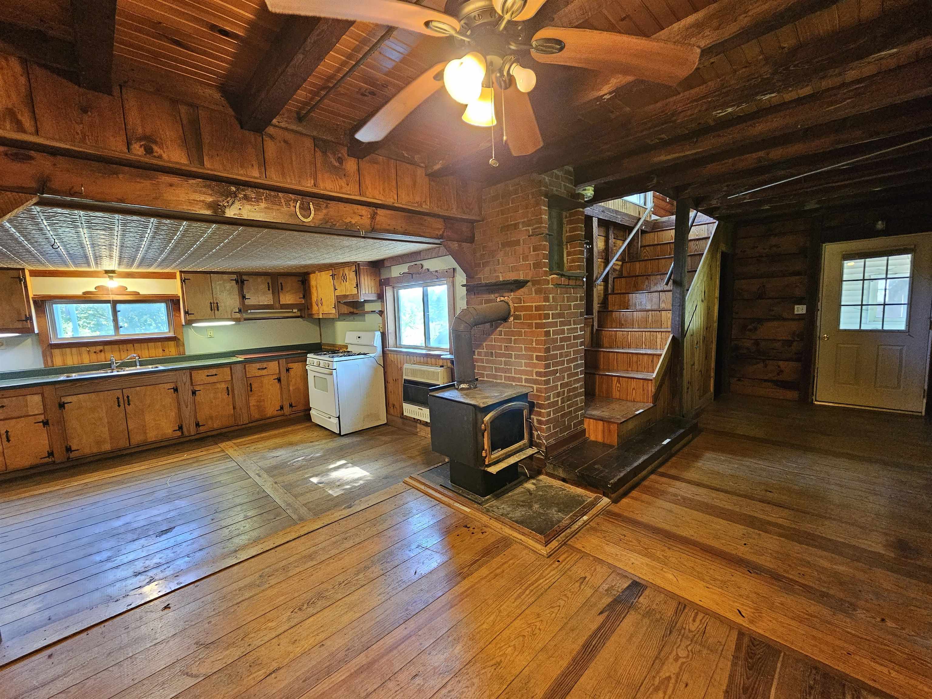 52 Town Hill Road