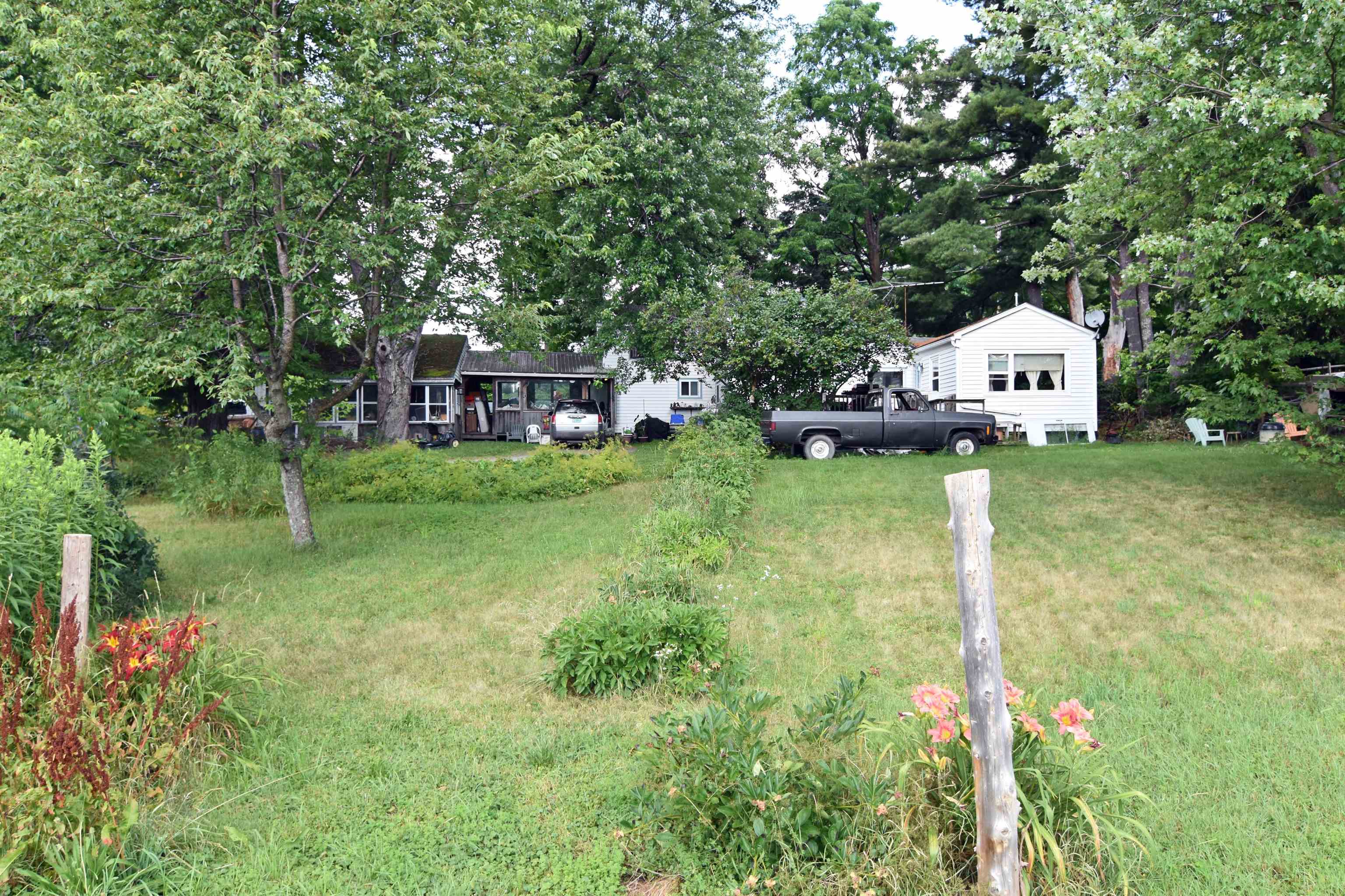 52 Town Hill Road