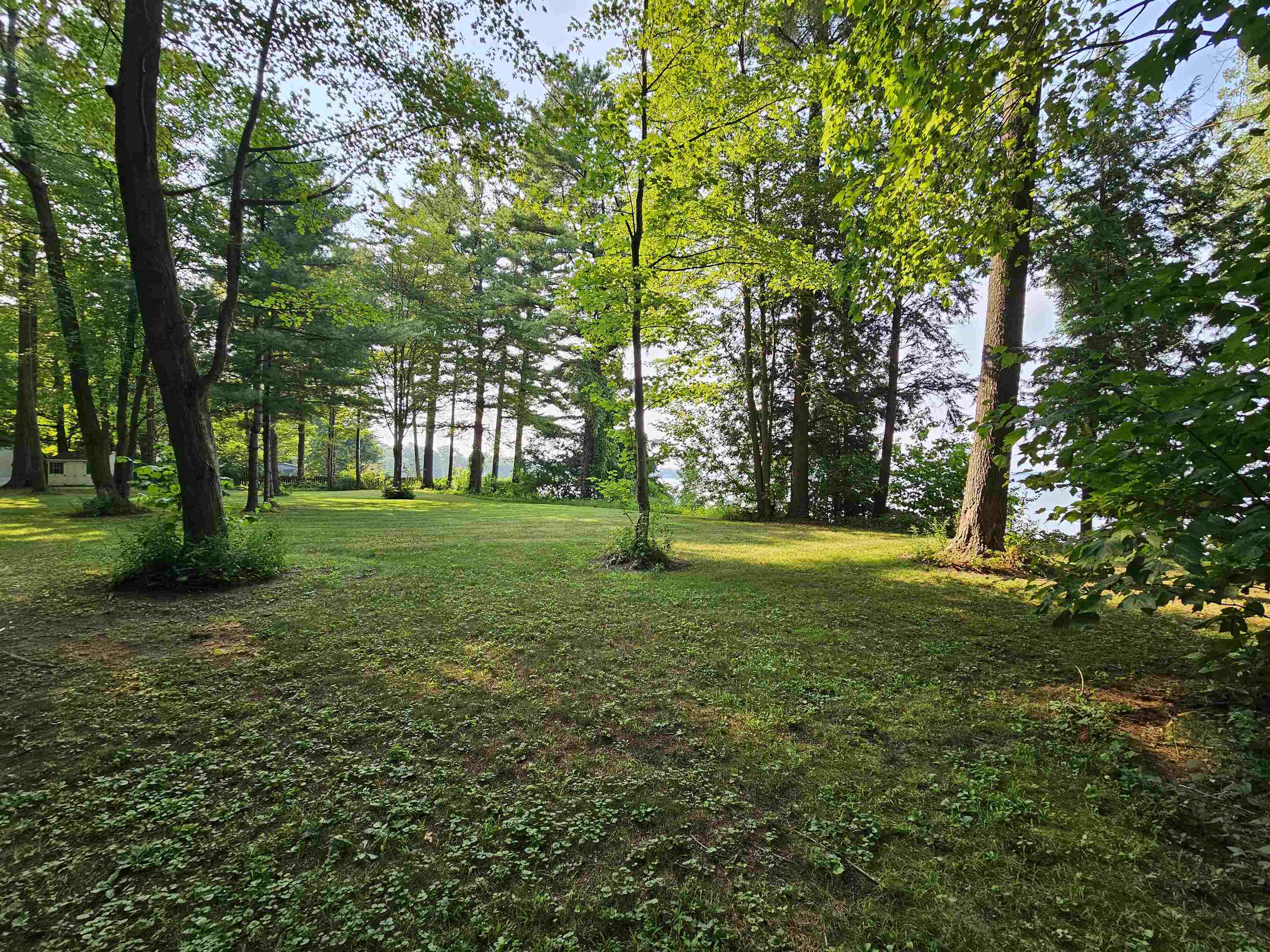 69 Hawthorne Lane