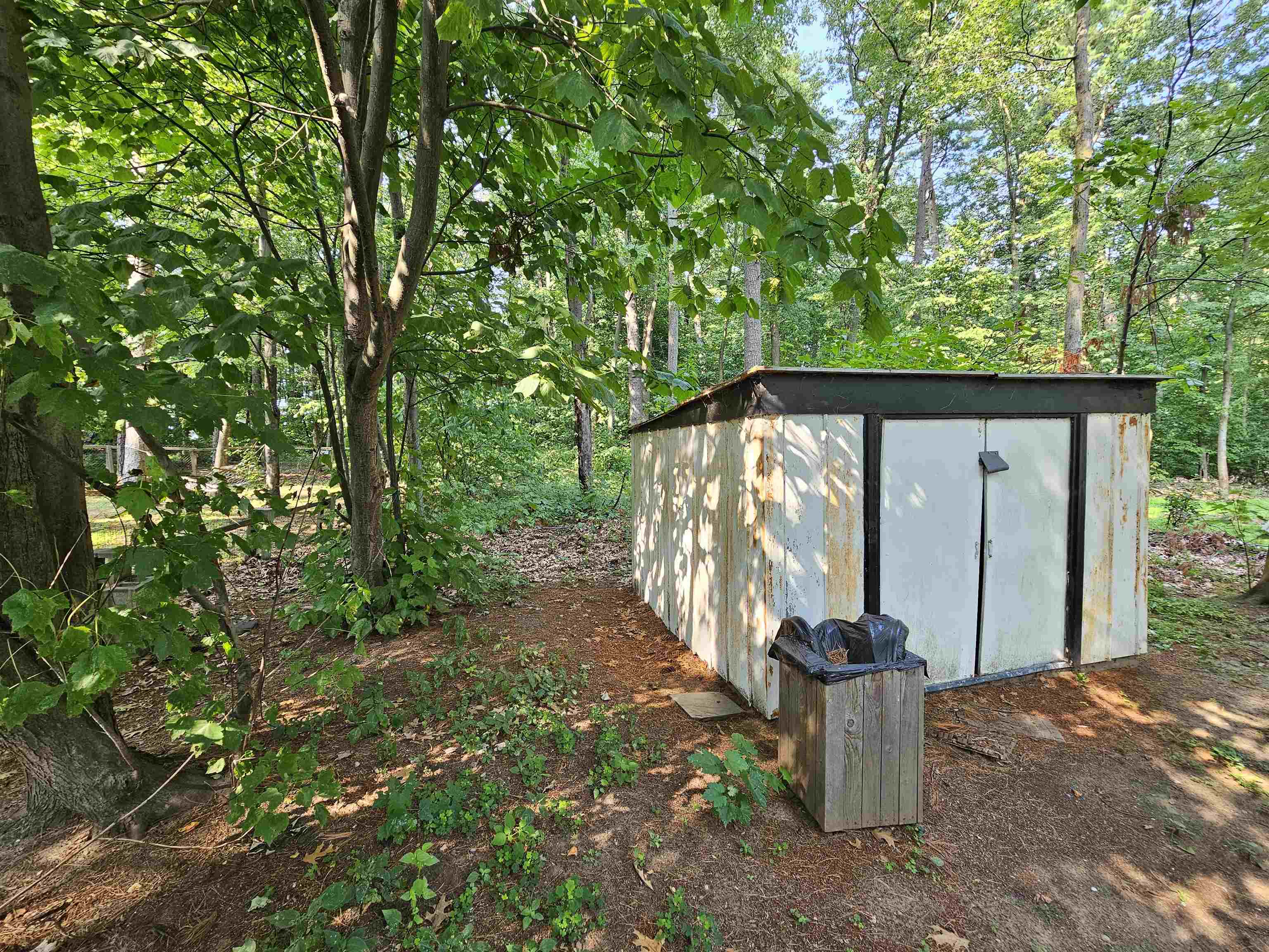 69 Hawthorne Lane