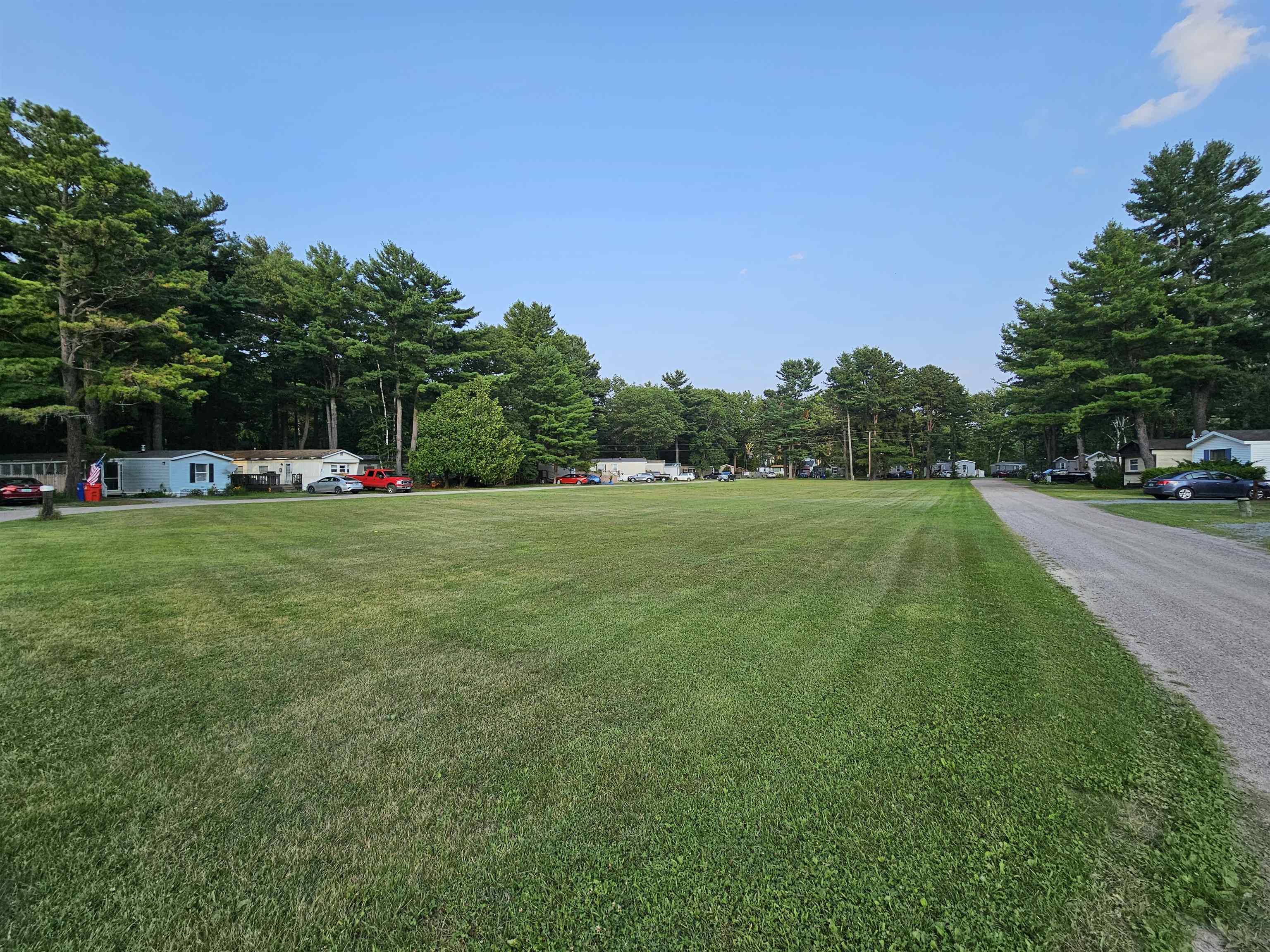 69 Hawthorne Lane