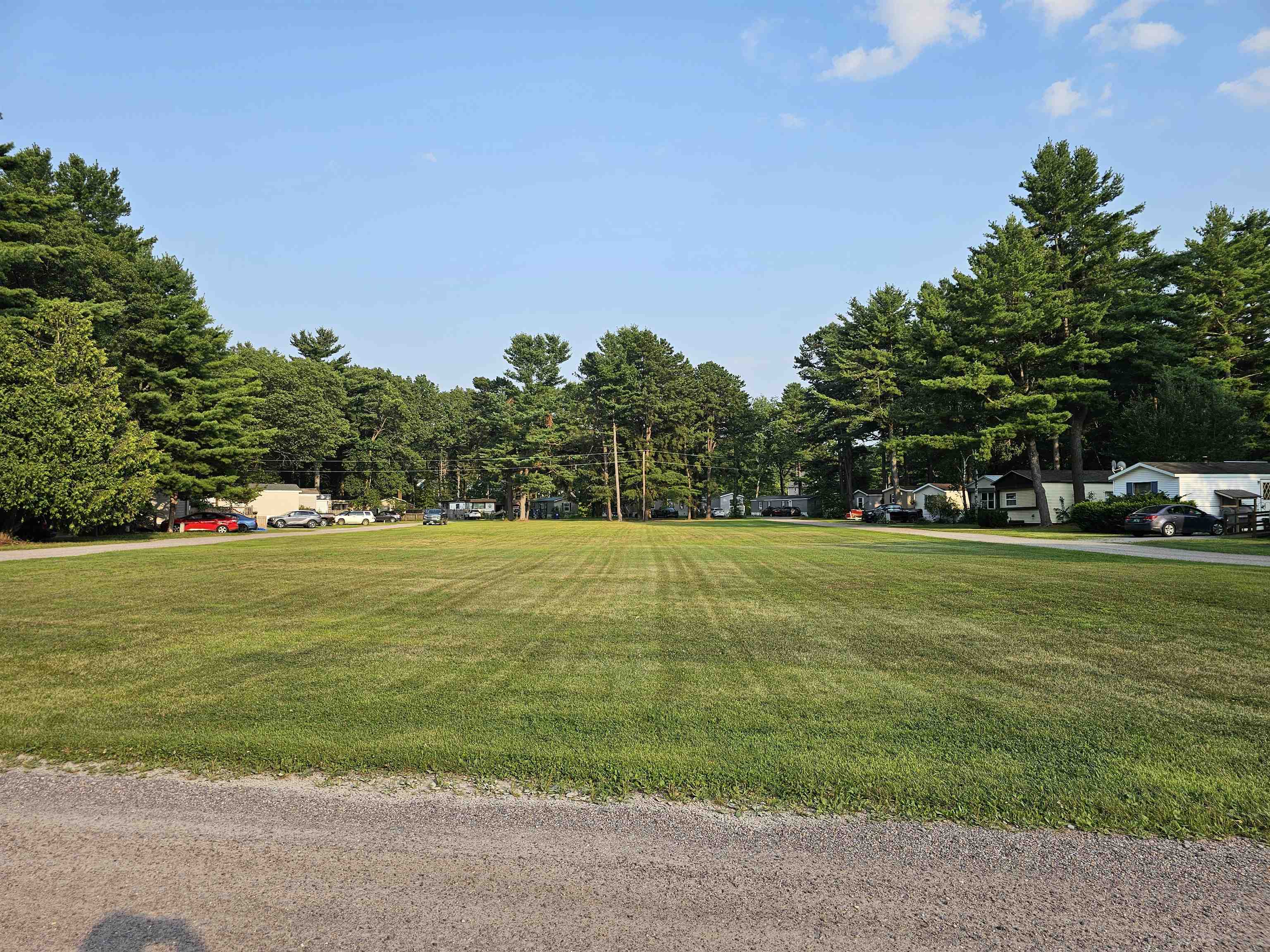 69 Hawthorne Lane