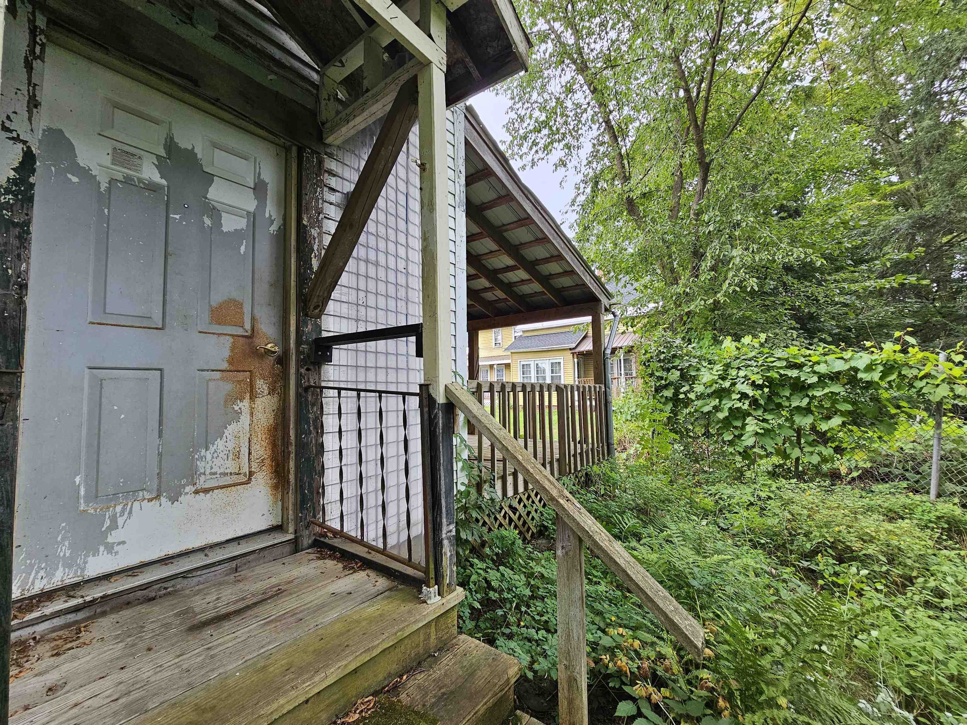 11 Buena Vista Place