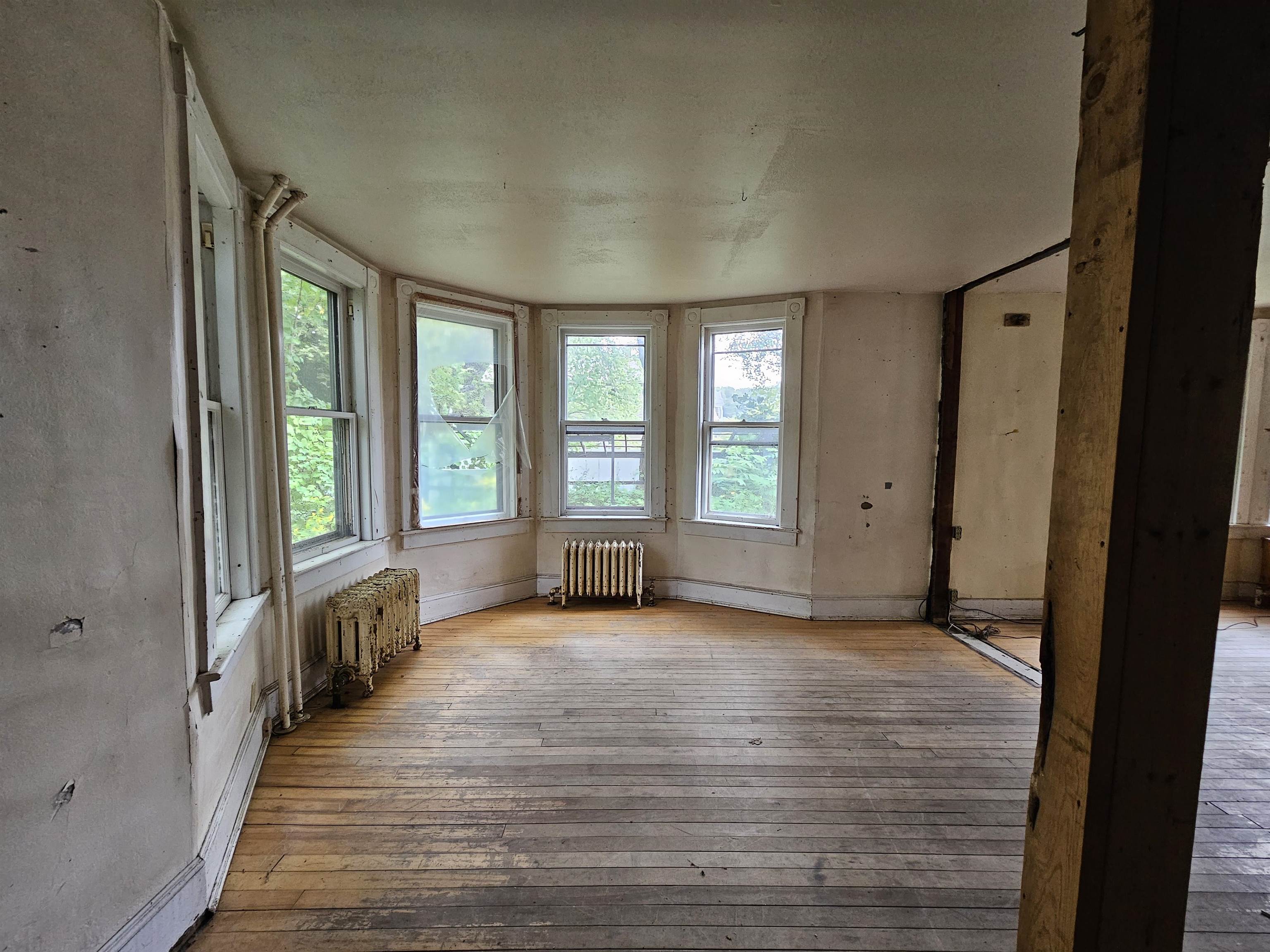 11 Buena Vista Place