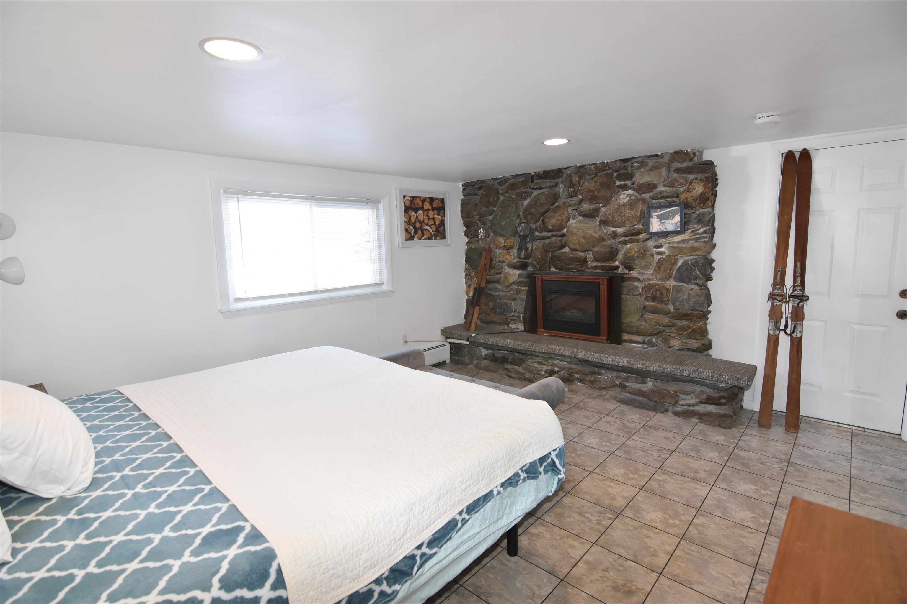 919 Vermont Route 100