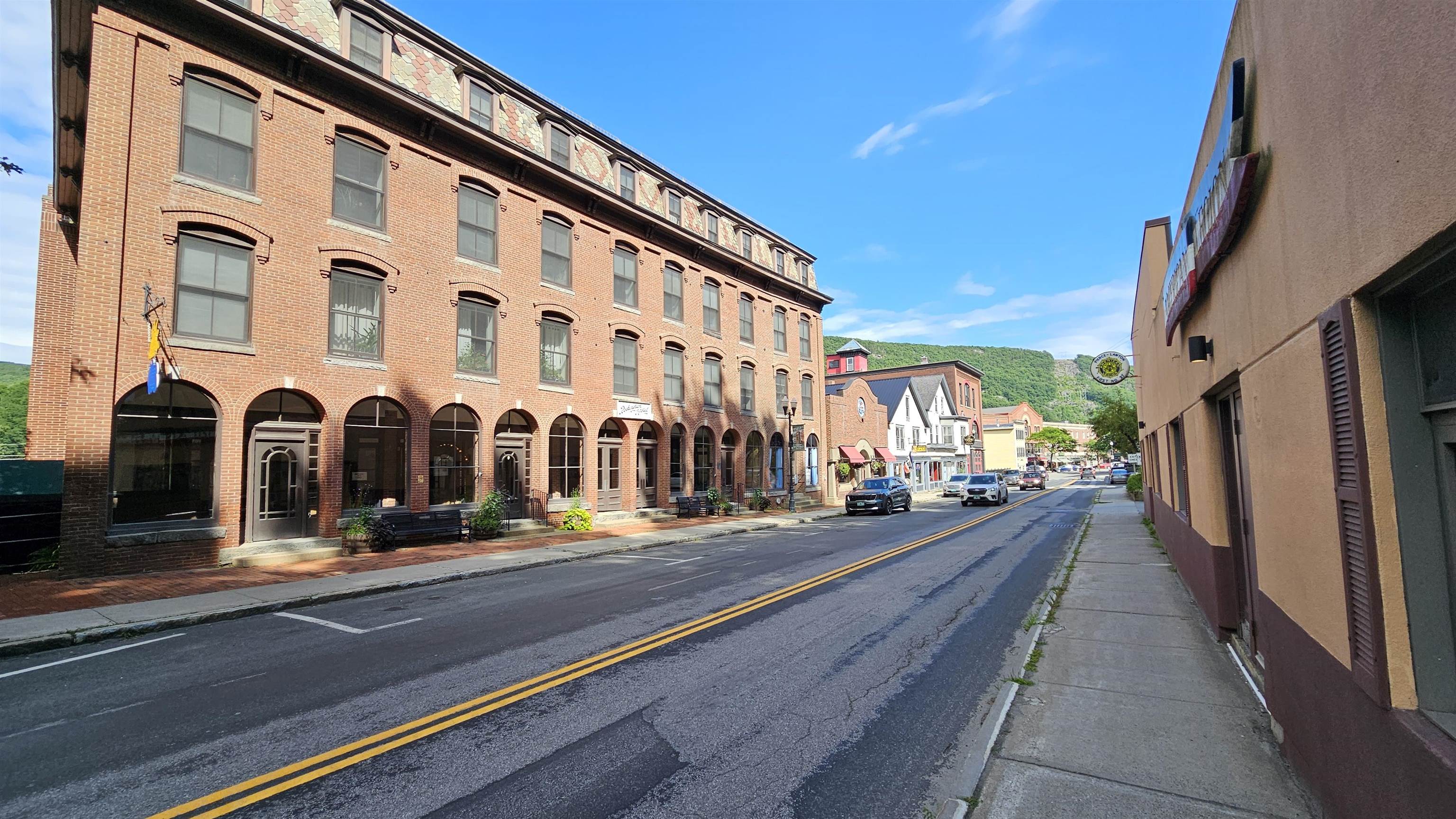 6 Hyde Street
