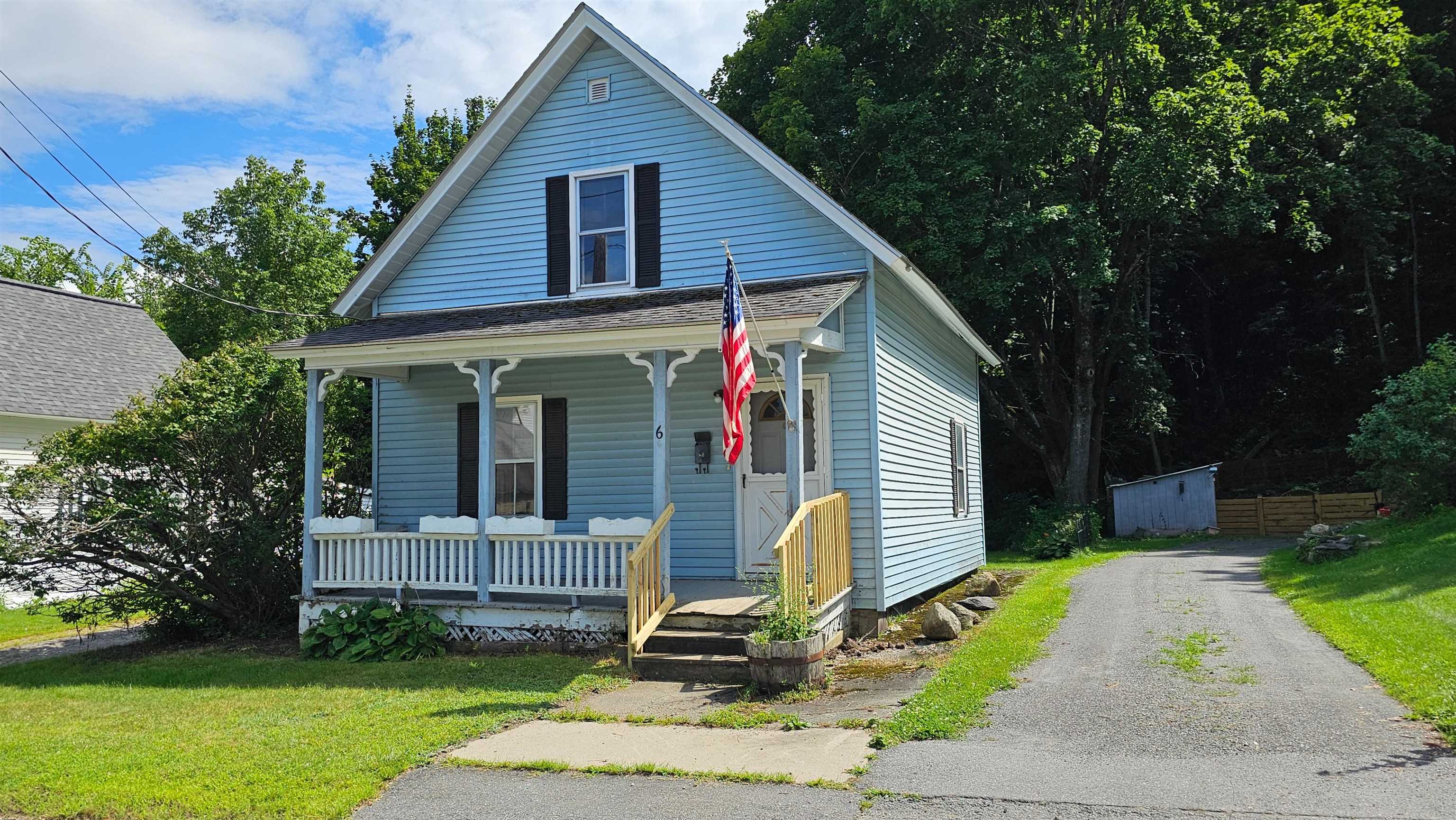 6 Hyde Street
