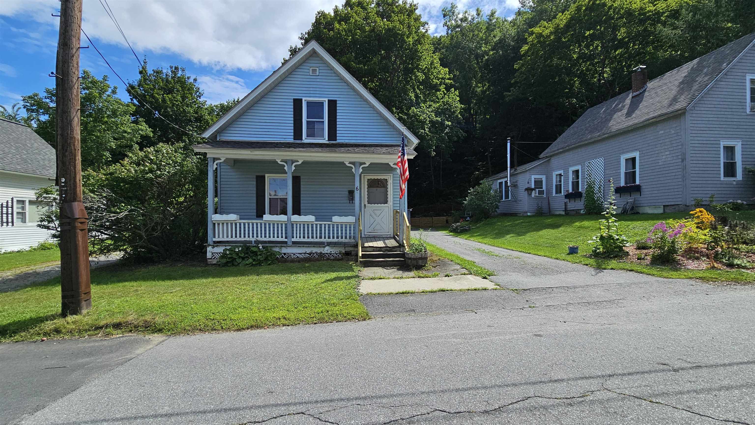 6 Hyde Street