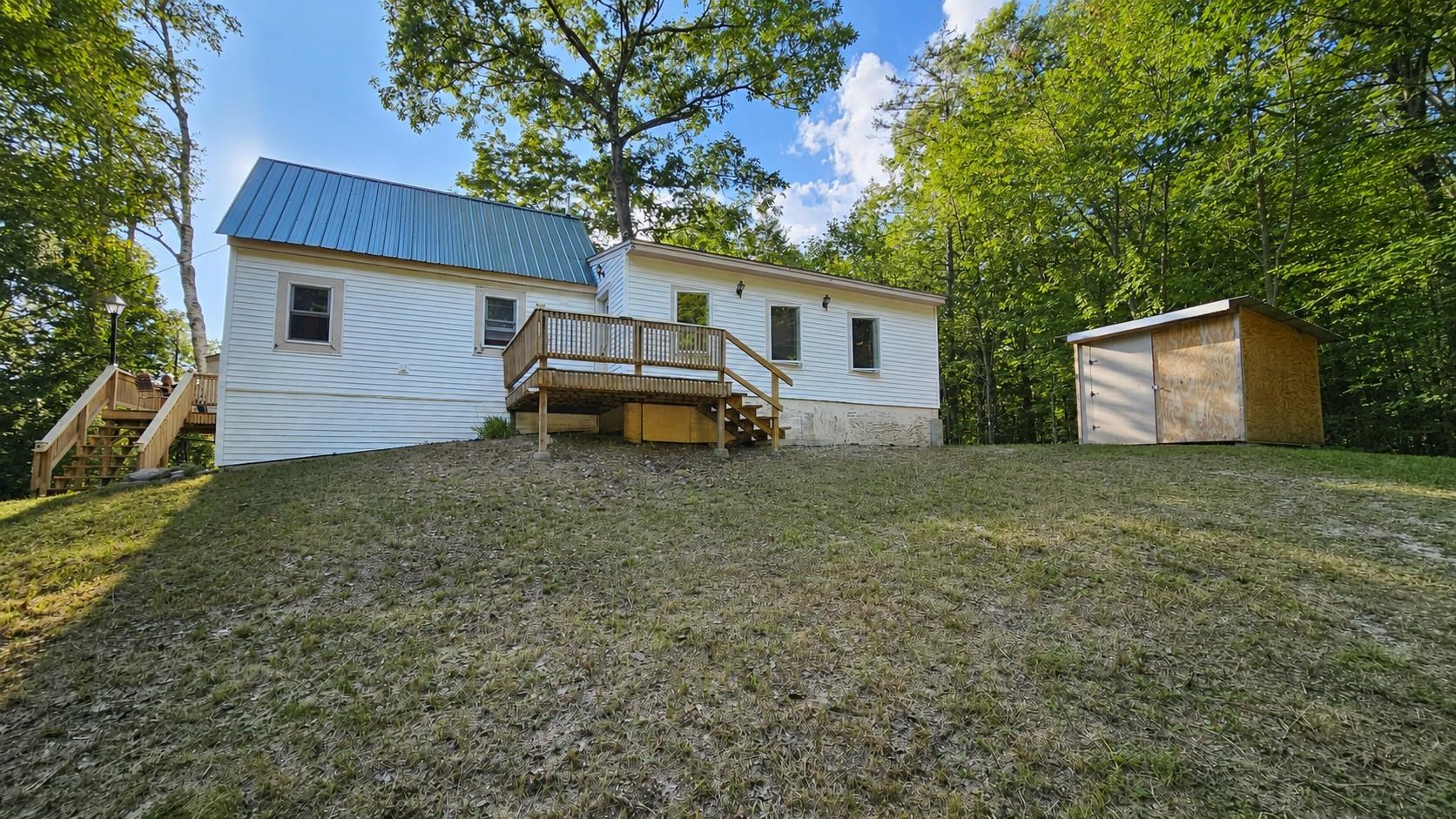 7 Ezra Stone Road